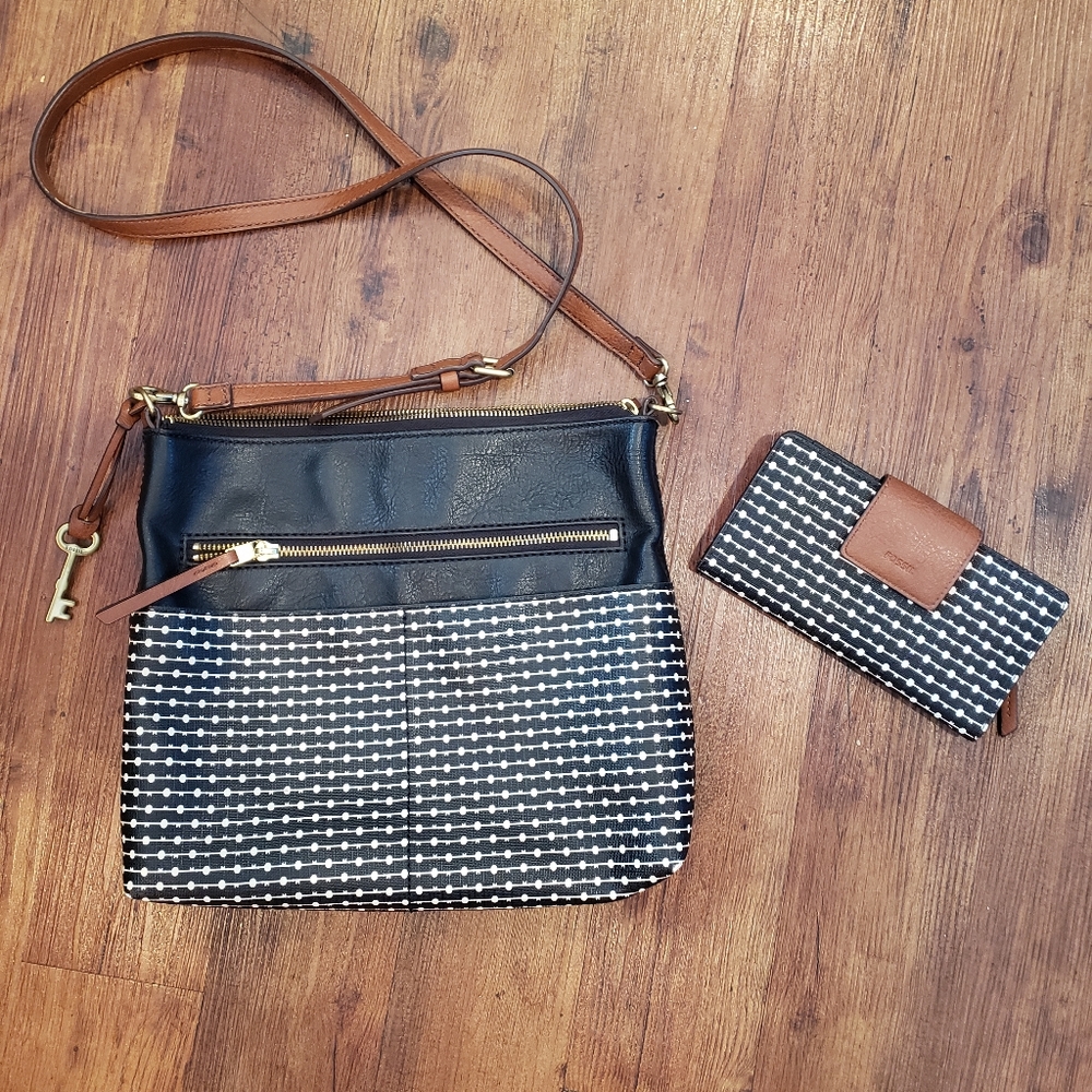 Fossil Fiona crossbody with matching wallet